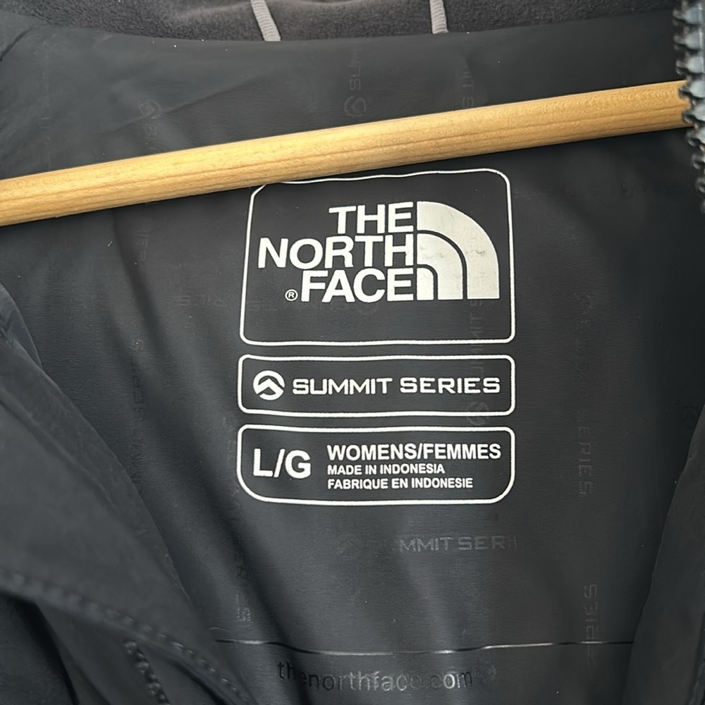 Jacket - Picture 2 of 4
